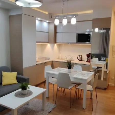 Marina - 10 Min, Od Krynicy Morskiej *