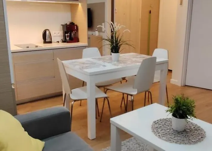 Marina - 10 Min, Od Krynicy Morskiej